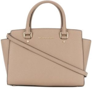 Michael Kors large Selma satchel In tan